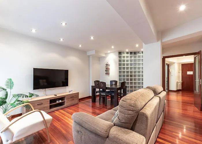 Apartamento Amplio Y Acogedor Junto A Plaza Zabalburu