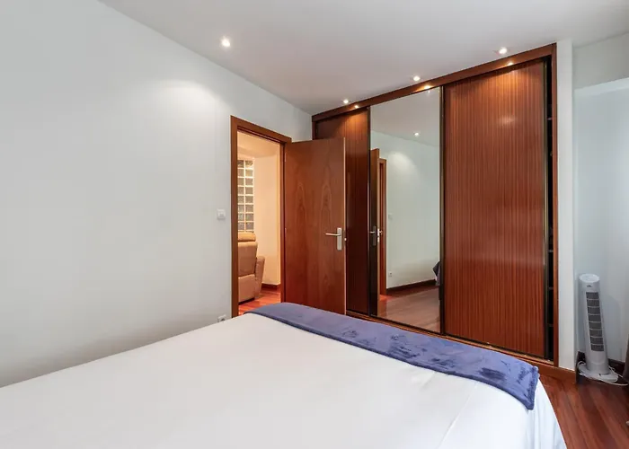 Apartamento Amplio Y Acogedor Junto A Plaza Zabalburu Bilbao