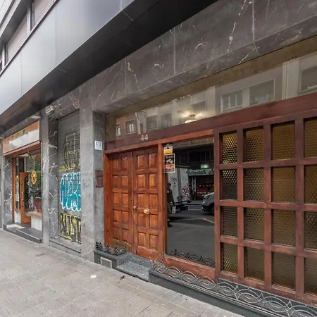 Amplio Y Acogedor Junto A Plaza Zabalburu 公寓