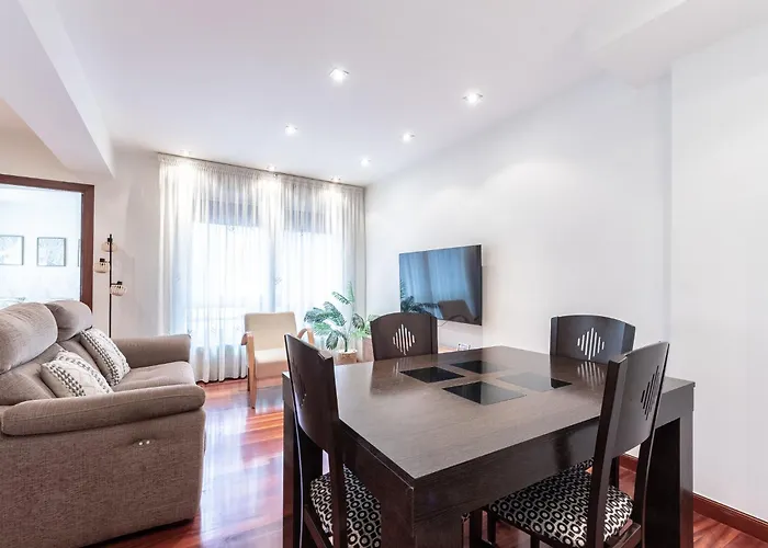 Amplio Y Acogedor Junto A Plaza Zabalburu Apartamento *